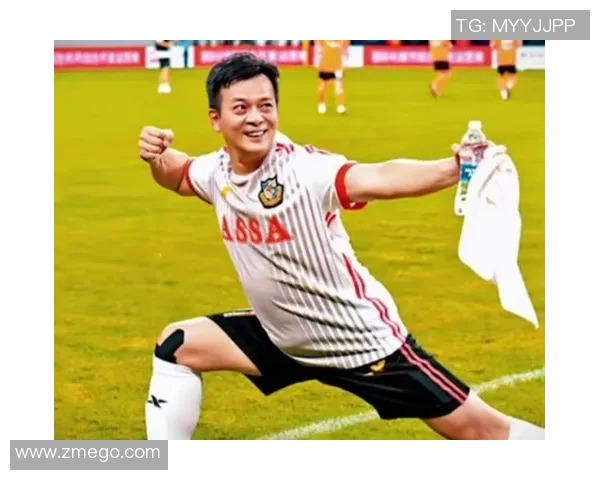 足球明星跨界挑战电竞世界展现全新魅力与竞技精神